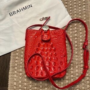 Brahmin Crossbody!